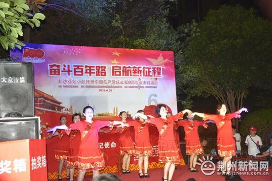 五年级的孩子暑假应该兴趣班为主还是学科补课为主?-解答您的疑惑